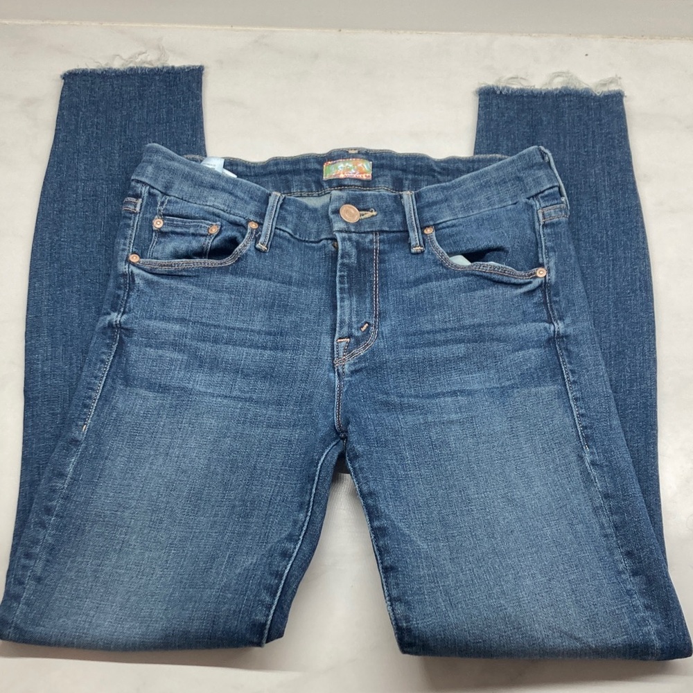 MOTHER Ankle Cropped Jeans in Deep Blue